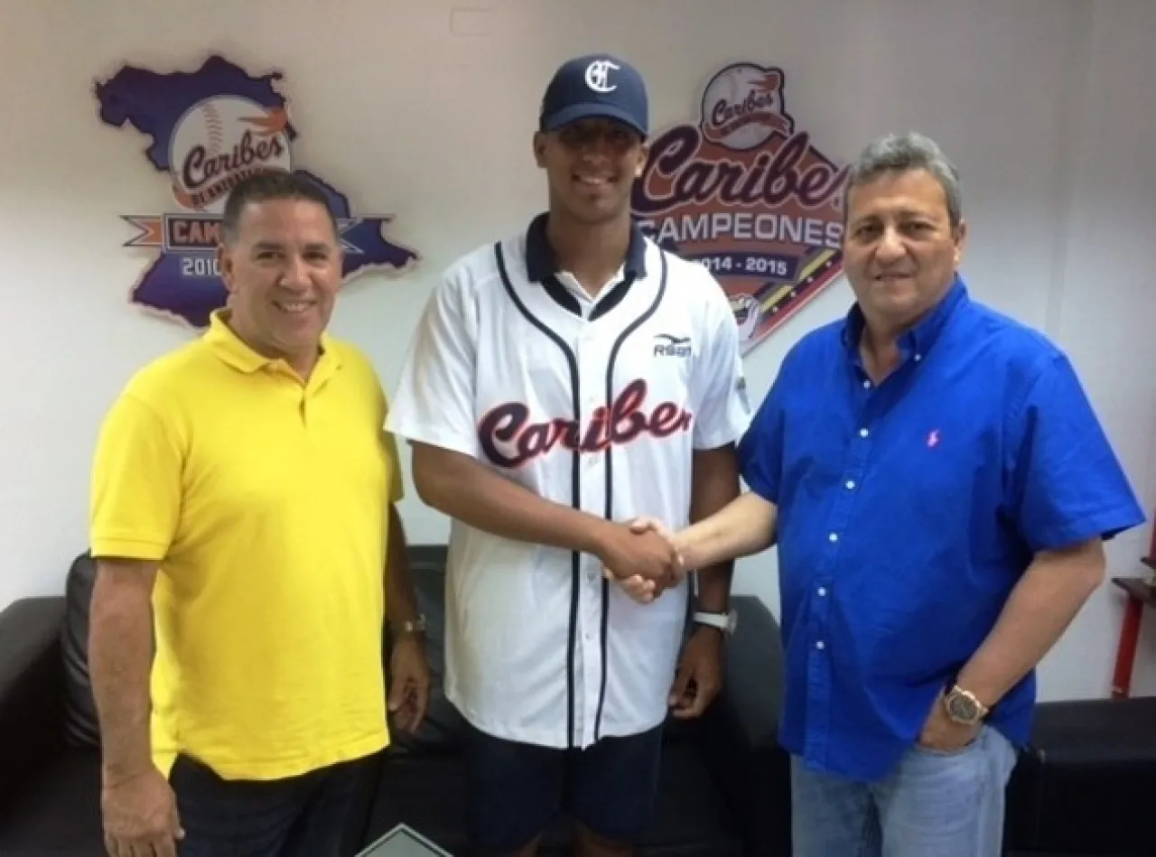 NUEVAS FIRMAS