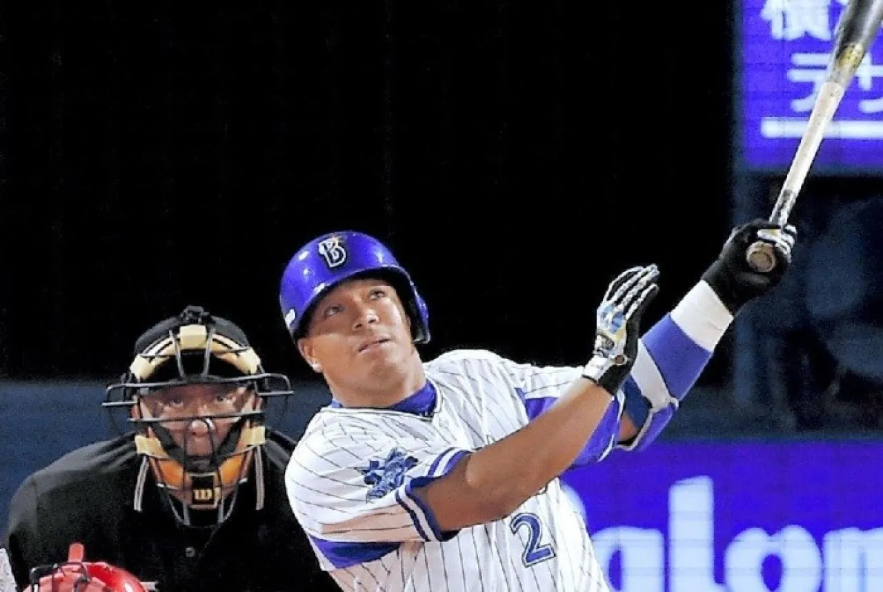6211_José Celestino López - DeNA Baystars - NPB